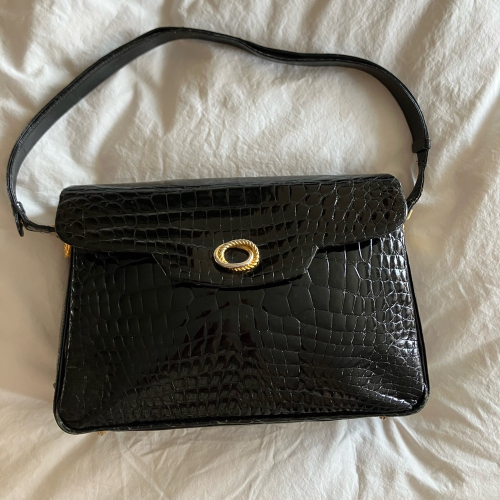 Elegant Black Alligator Pattern Women's Bag